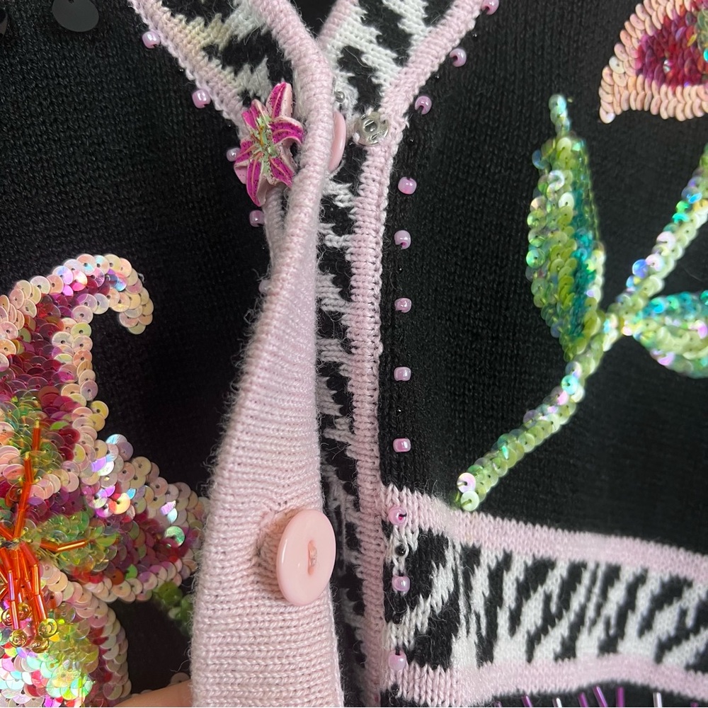 Vintage 90’s Y2K Storybook Knits Lillies Of The Night Sequin Sweater Cardigan - Picture 8 of 16